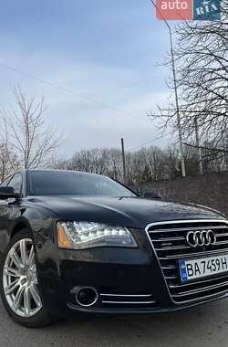 Audi A8  2013