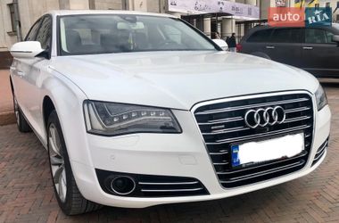 Audi A8  2012