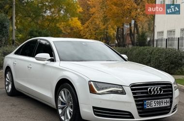 Audi A8  2012