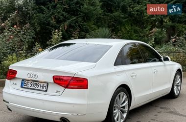 Седан Audi A8 2012 в Южноукраїнську