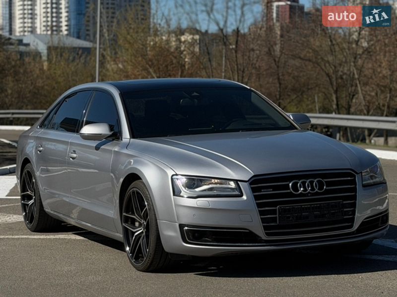 Седан Audi A8 2015 в Києві