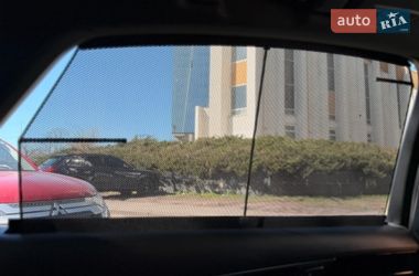 Седан Audi A8 2015 в Києві
