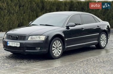 Audi A8  2005