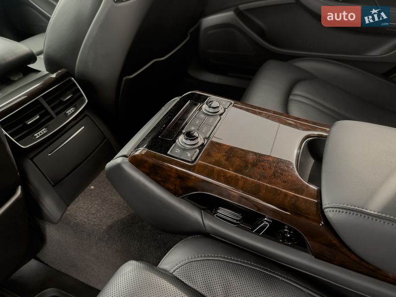 Седан Audi A8 2014 в Києві фото 25 Седан Audi A8 2014 в Києві