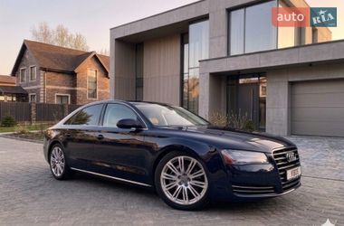 Audi A8  2013