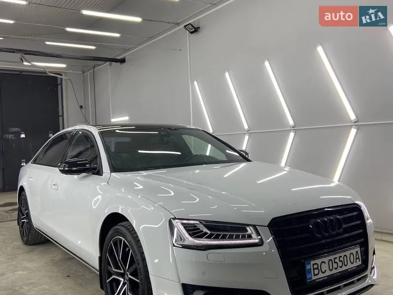 Audi A8