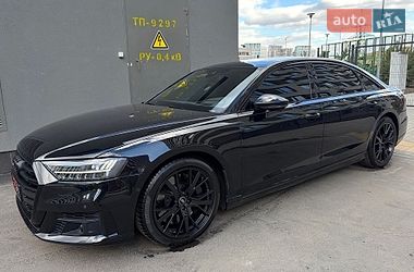 Audi A8  2020