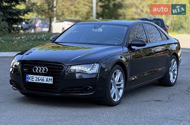 Audi A8  2010