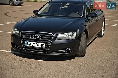 Audi A8  2010