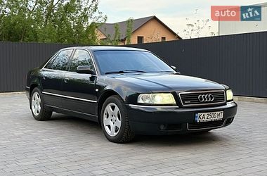 Audi A8  2000