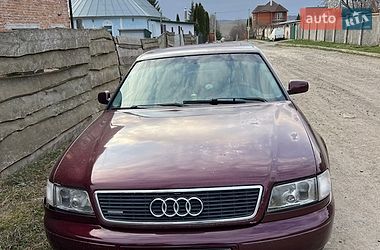 Audi A8  1994