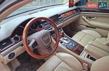 Седан Audi A8 2006 в Здолбуніві