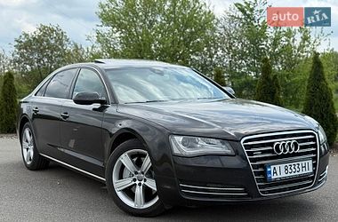 Audi A8  2011