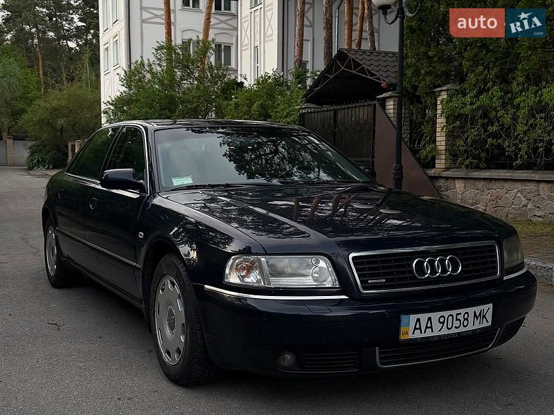 Седан Audi A8 2001 в Киеве
