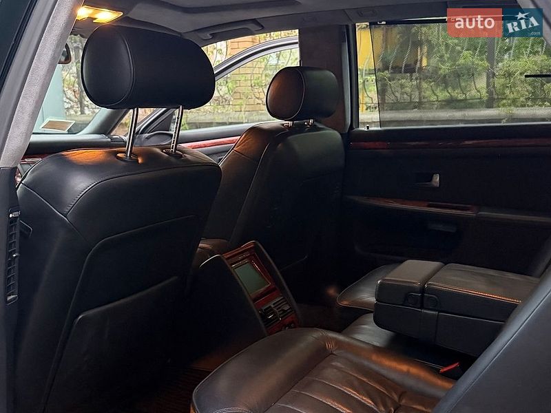 Седан Audi A8 2001 в Киеве