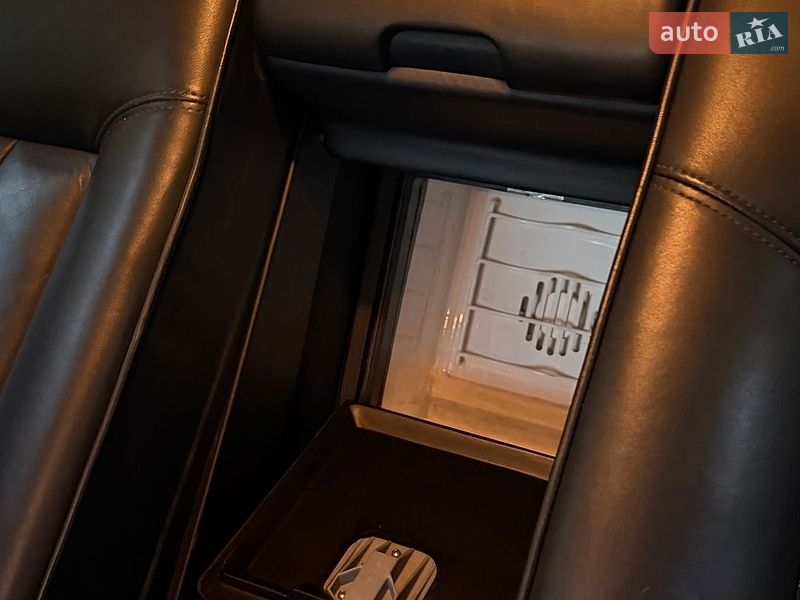 Седан Audi A8 2001 в Киеве