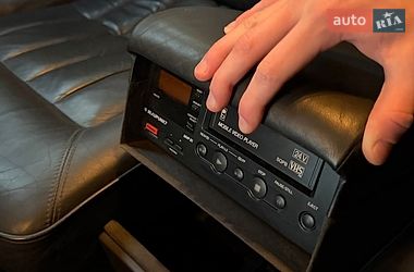 Седан Audi A8 2001 в Киеве