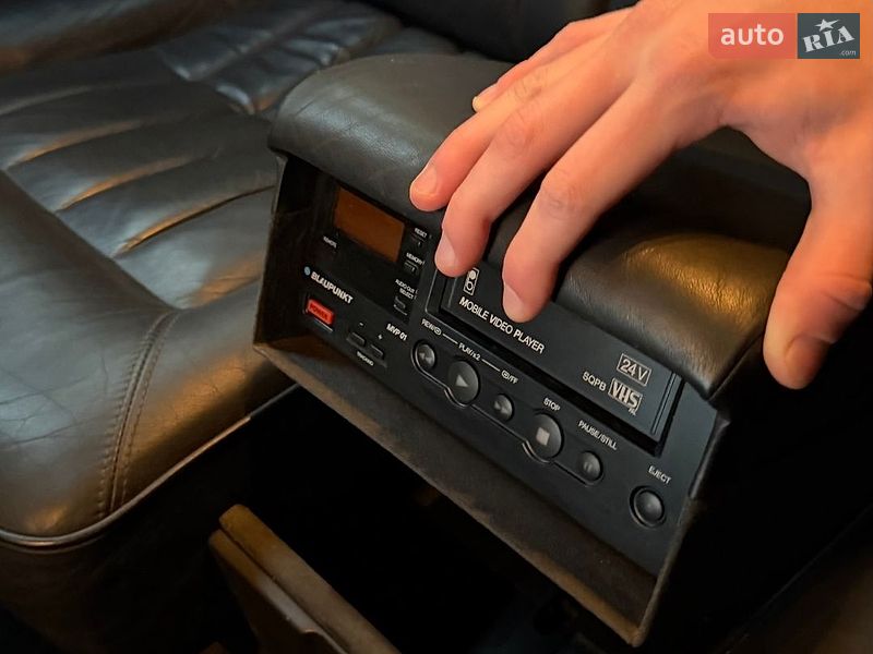 Седан Audi A8 2001 в Киеве