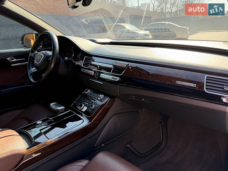 Седан Audi A8 2015 в Киеве фото 18 Седан Audi A8 2015 в Киеве