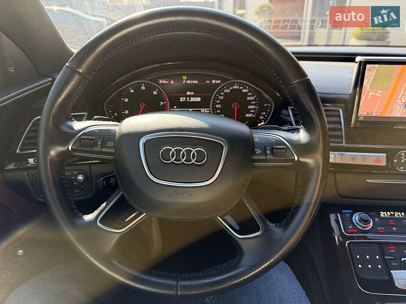 Седан Audi A8 2015 в Киеве фото 28 Седан Audi A8 2015 в Киеве