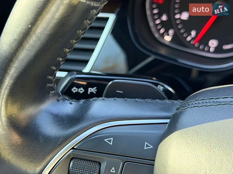 Седан Audi A8 2015 в Киеве фото 32 Седан Audi A8 2015 в Киеве