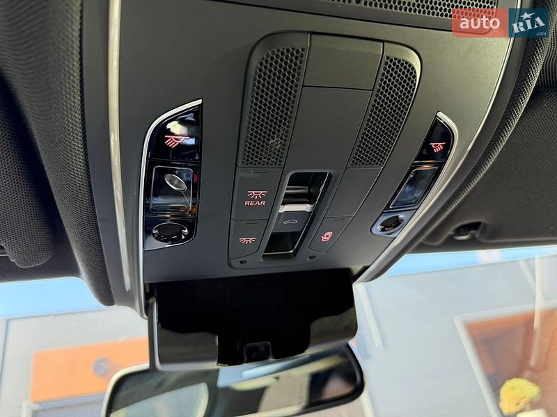 Седан Audi A8 2015 в Киеве фото 34 Седан Audi A8 2015 в Киеве