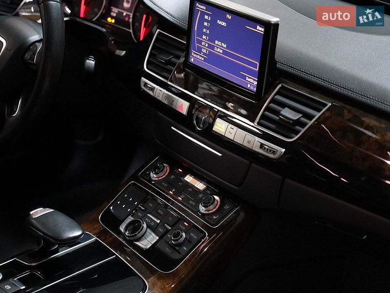 Седан Audi A8 2018 в Луцке фото 57 Седан Audi A8 2018 в Луцке