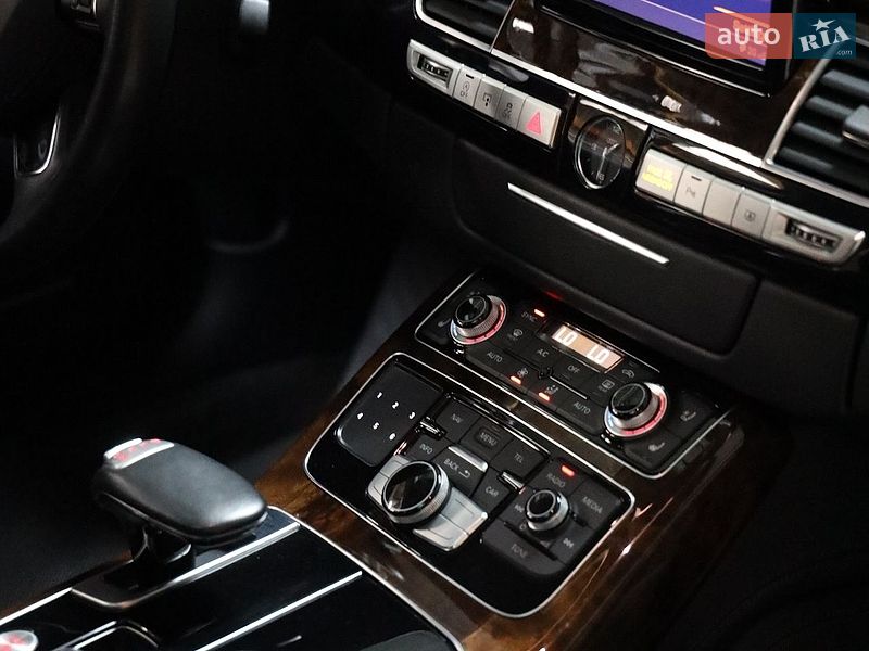 Седан Audi A8 2018 в Луцке фото 58 Седан Audi A8 2018 в Луцке