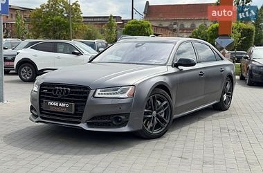 Audi A8  2016