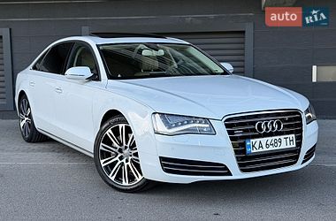 Audi A8  2012