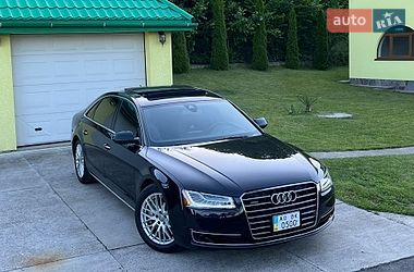 Седан Audi A8 2014 в Тячеве