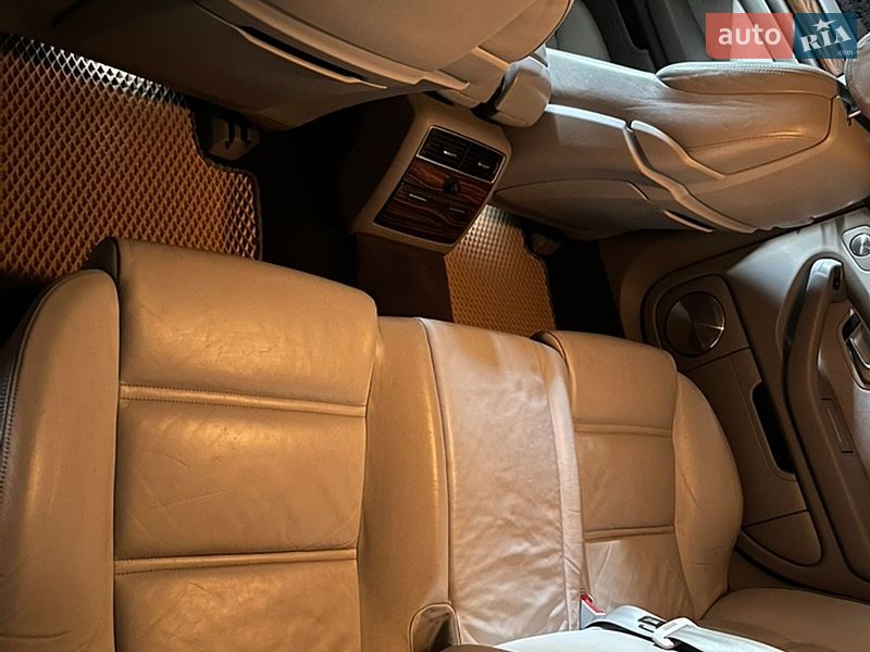 Седан Audi A8 2004 в Кропивницком