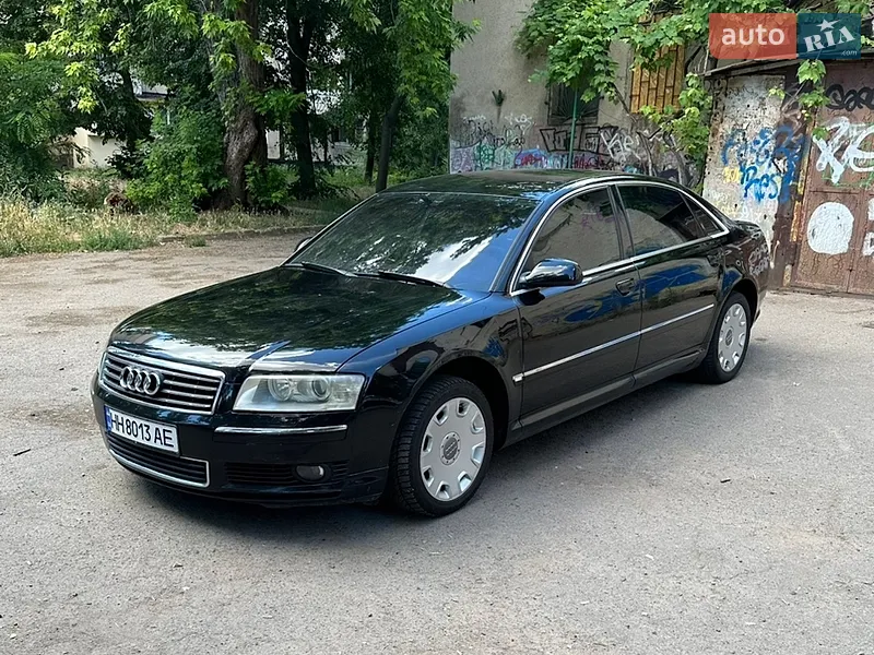 Audi A8 2004