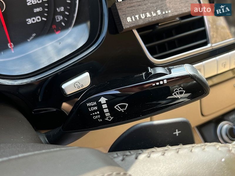 Седан Audi A8 2011 в Мукачевому фото 12 Седан Audi A8 2011 в Мукачевому