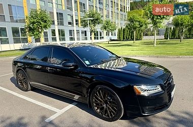 Audi A8  2015