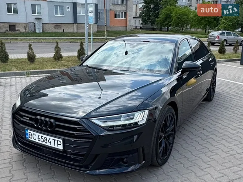 Audi A8