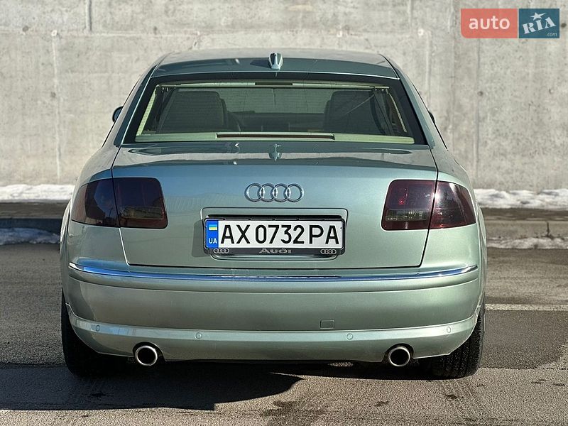 Седан Audi A8 2003 в Києві