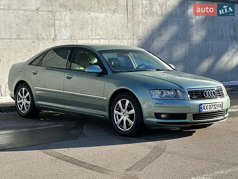 Седан Audi A8 2003 в Києві