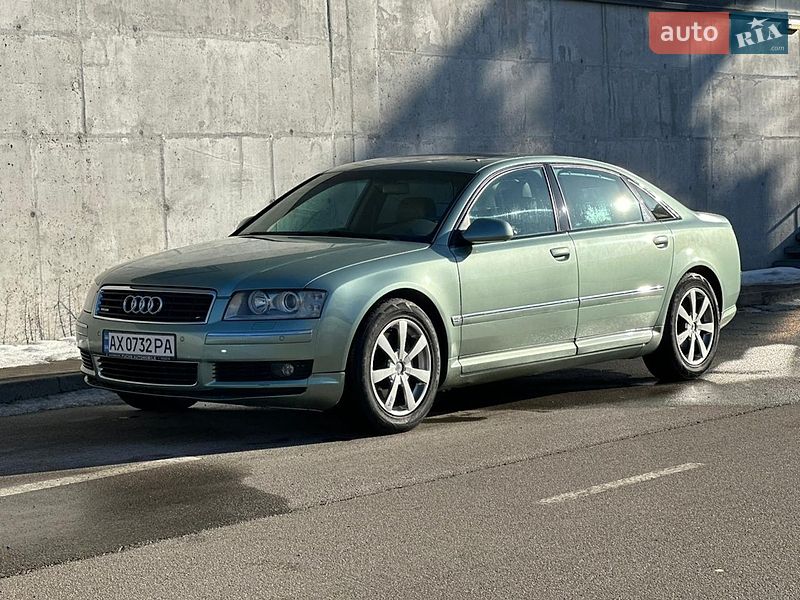 Седан Audi A8 2003 в Києві