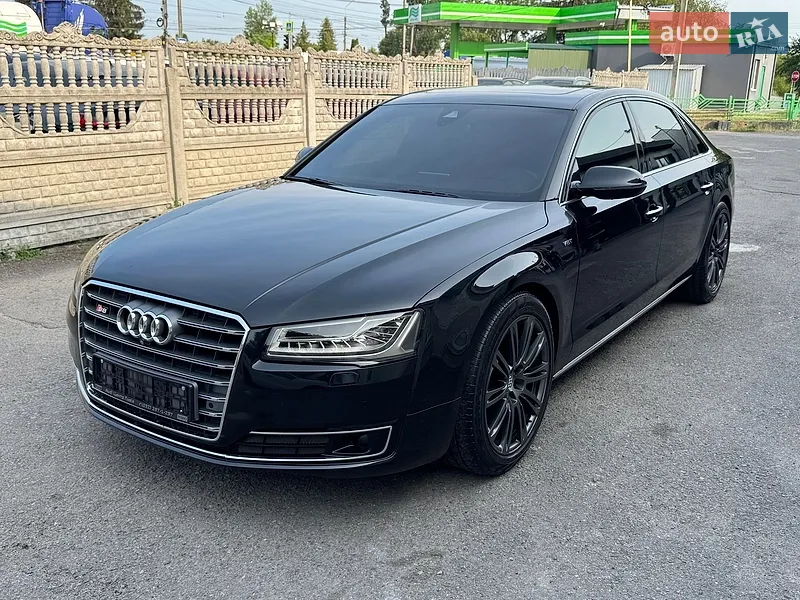 Audi A8