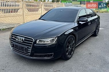Audi A8  2015
