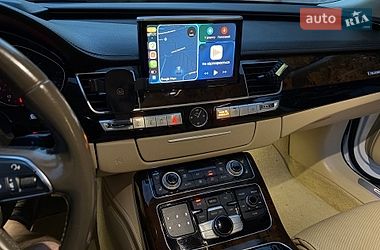 Седан Audi A8 2015 в Львове