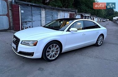 Audi A8  2015