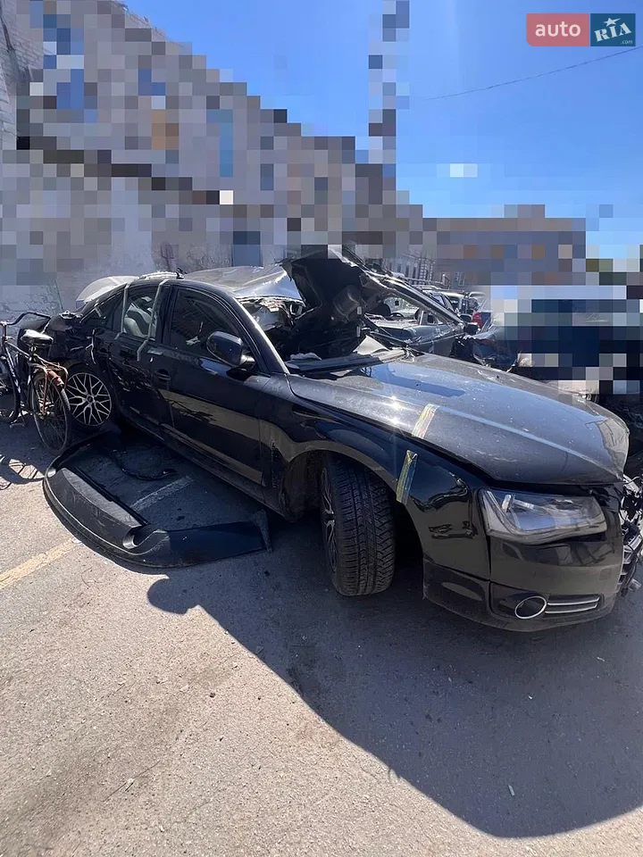 2010 Audi A8 - фото 1