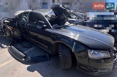 Audi A8  2010