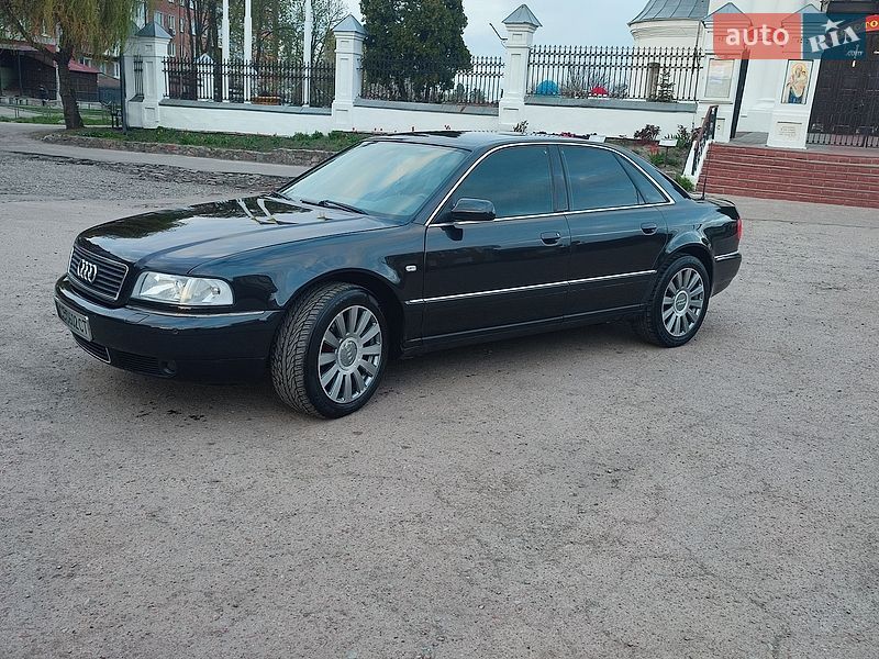 Audi A8 2000