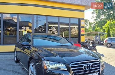 Audi A8  2012