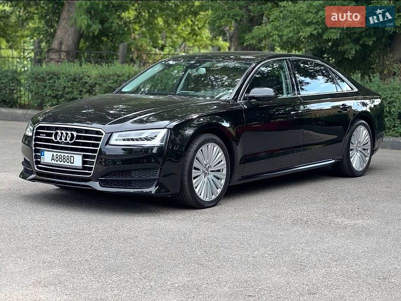 Седан Audi A8 2016 в Кропивницькому