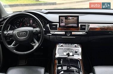 Седан Audi A8 2016 в Кропивницькому