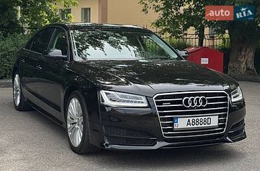 Седан Audi A8 2016 в Кропивницькому